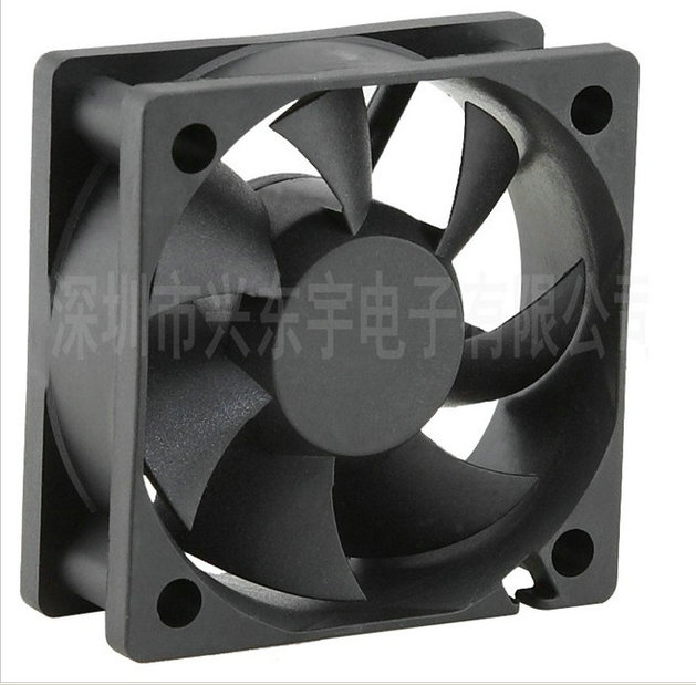 雙滾珠散熱風(fēng)機(jī)風(fēng)扇風(fēng)格的軸承系統(tǒng)！