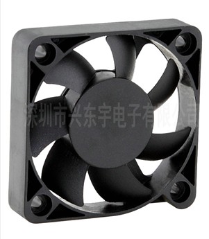 微型風(fēng)機(jī)廠家?guī)窇浤羌?dòng)人心的過去！