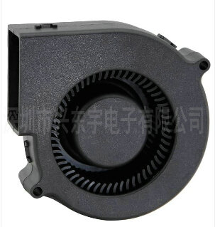 制氧機(jī)散熱風(fēng)扇散熱功能強(qiáng)，價(jià)格又不貴