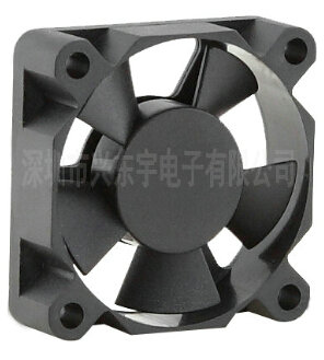 供應(yīng)無(wú)刷風(fēng)機(jī)讓風(fēng)常伴你左右